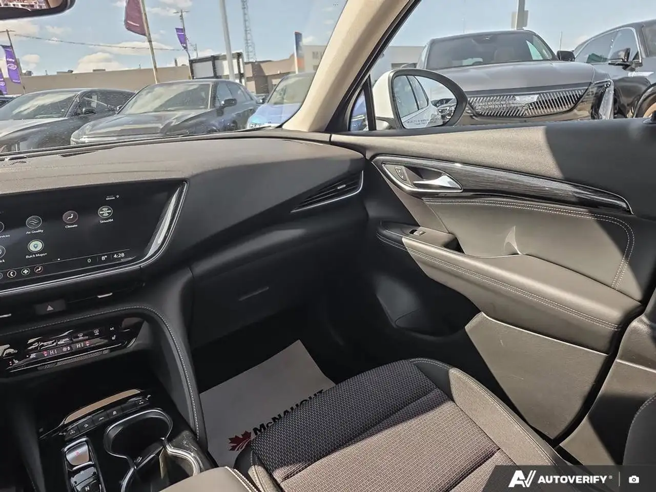 Buick Envision снимка Buick Envision