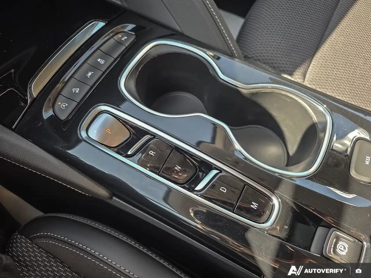 Buick Envision снимка Buick Envision