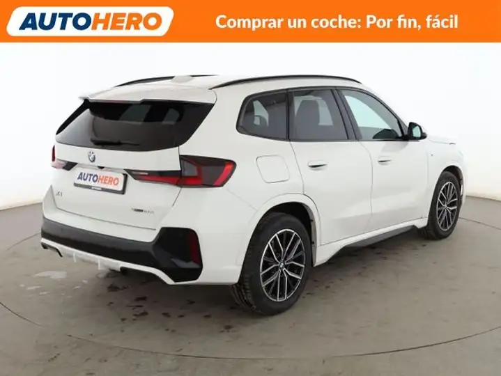 BMW X1 2023, foto 6