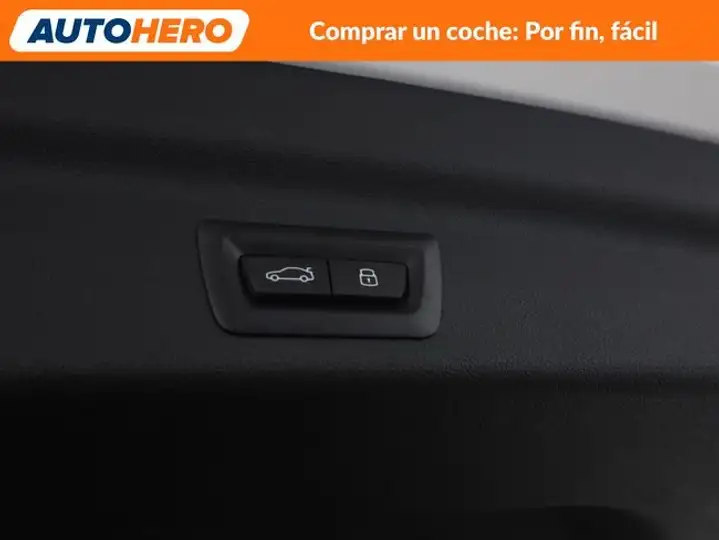 BMW X1 2023, foto 32