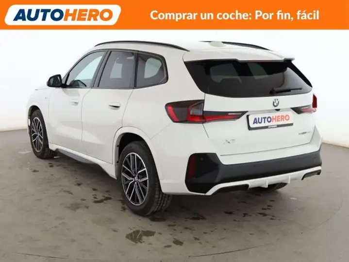 BMW X1 2023, foto 4