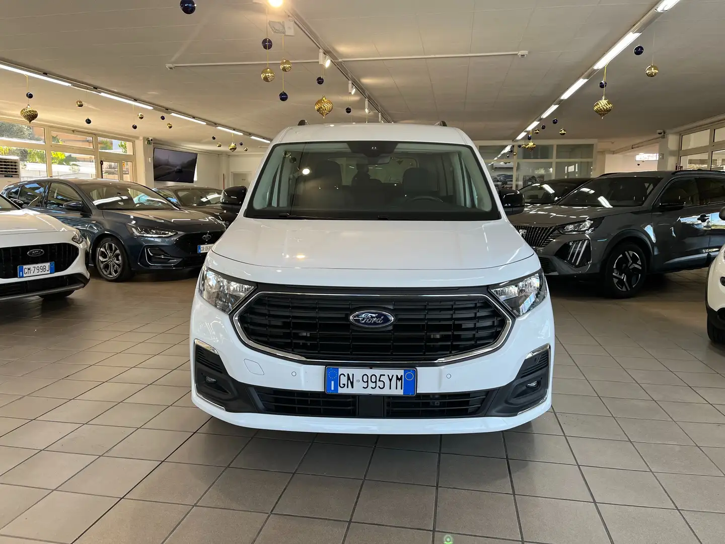 Ford TOURNEO CONNECT 7 POSTI Bianco - 2