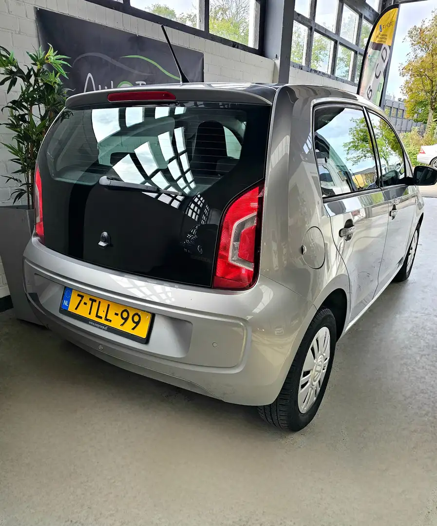 Volkswagen up! up! 1.0 move up! BlueM. Zilver - 2