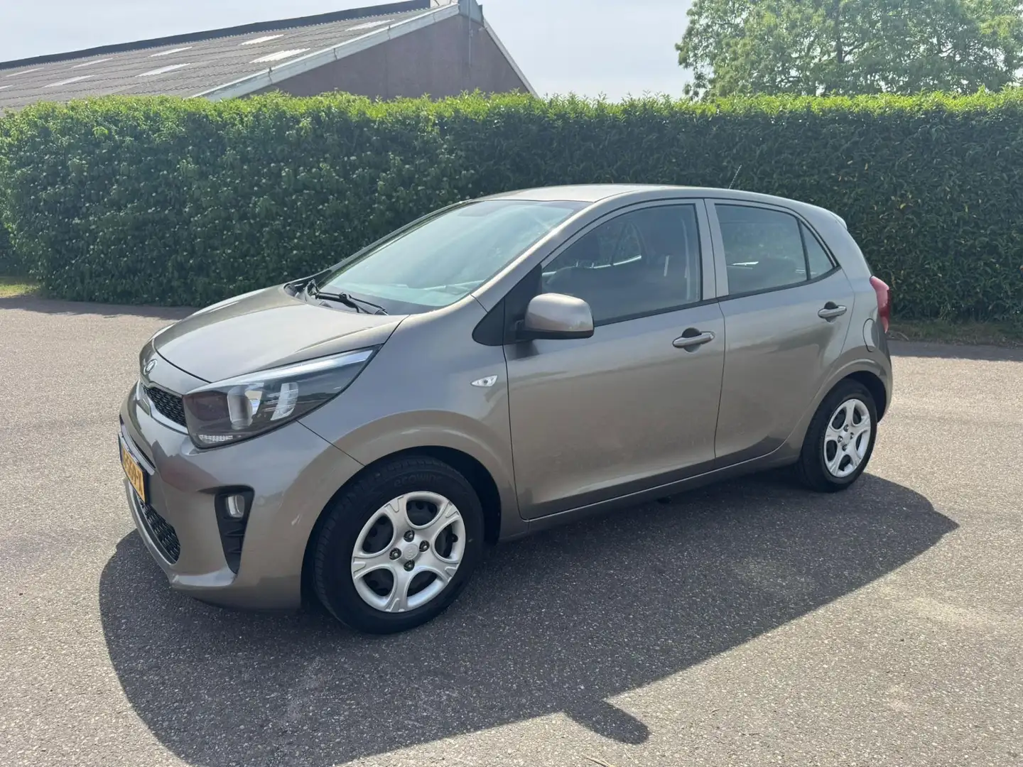 Kia Picanto 1.0 CVVT 5 DRS - APK 3/2027 - 1E EIG. - AIRCO Gris - 2