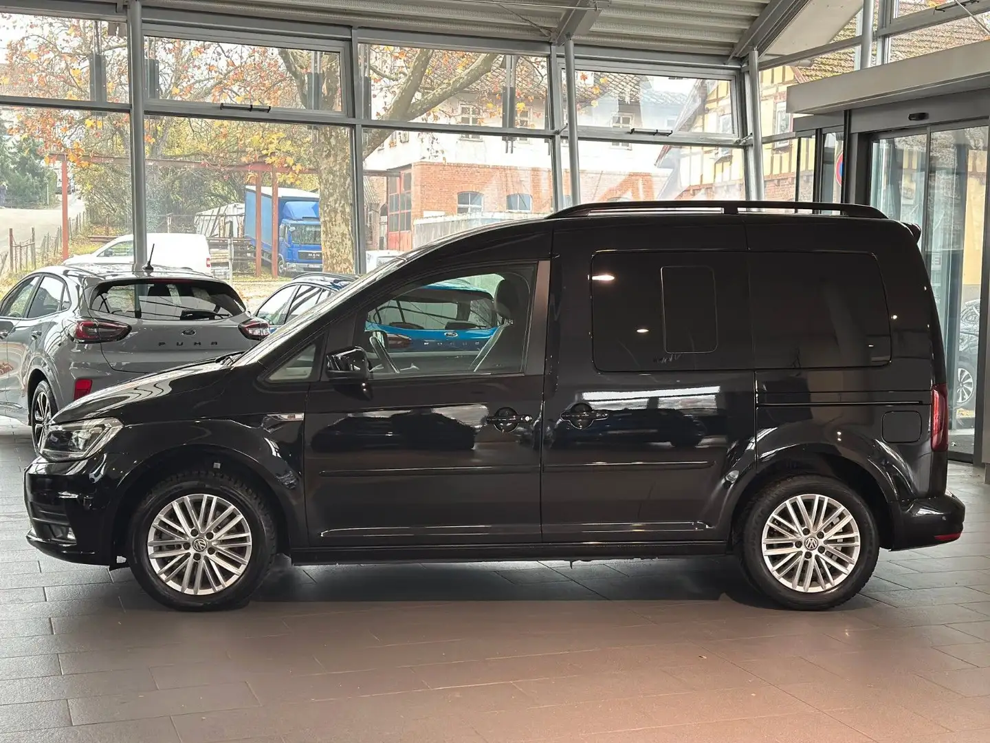 Volkswagen Caddy PKW Comfortline Noir - 2