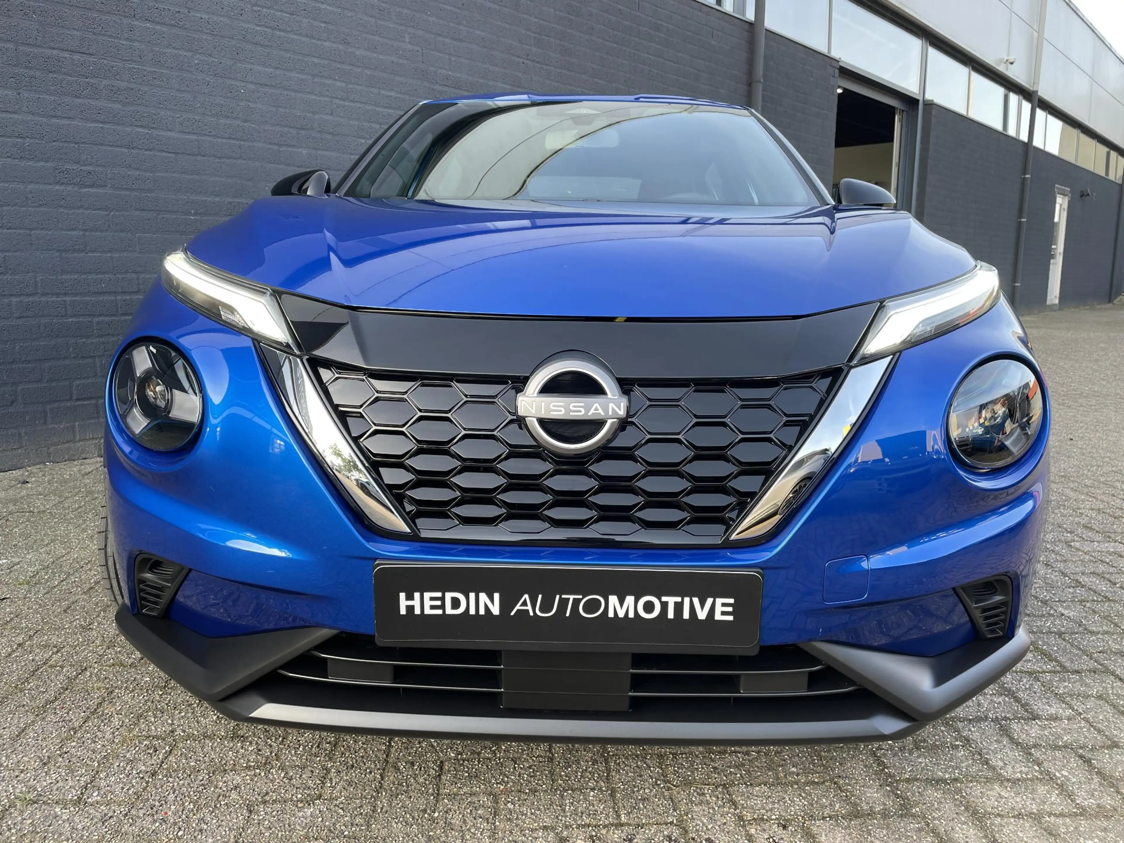 Nissan Juke 1.6 Hybrid N-Connecta | Magnetic Blue | Uit voorra — photo 2