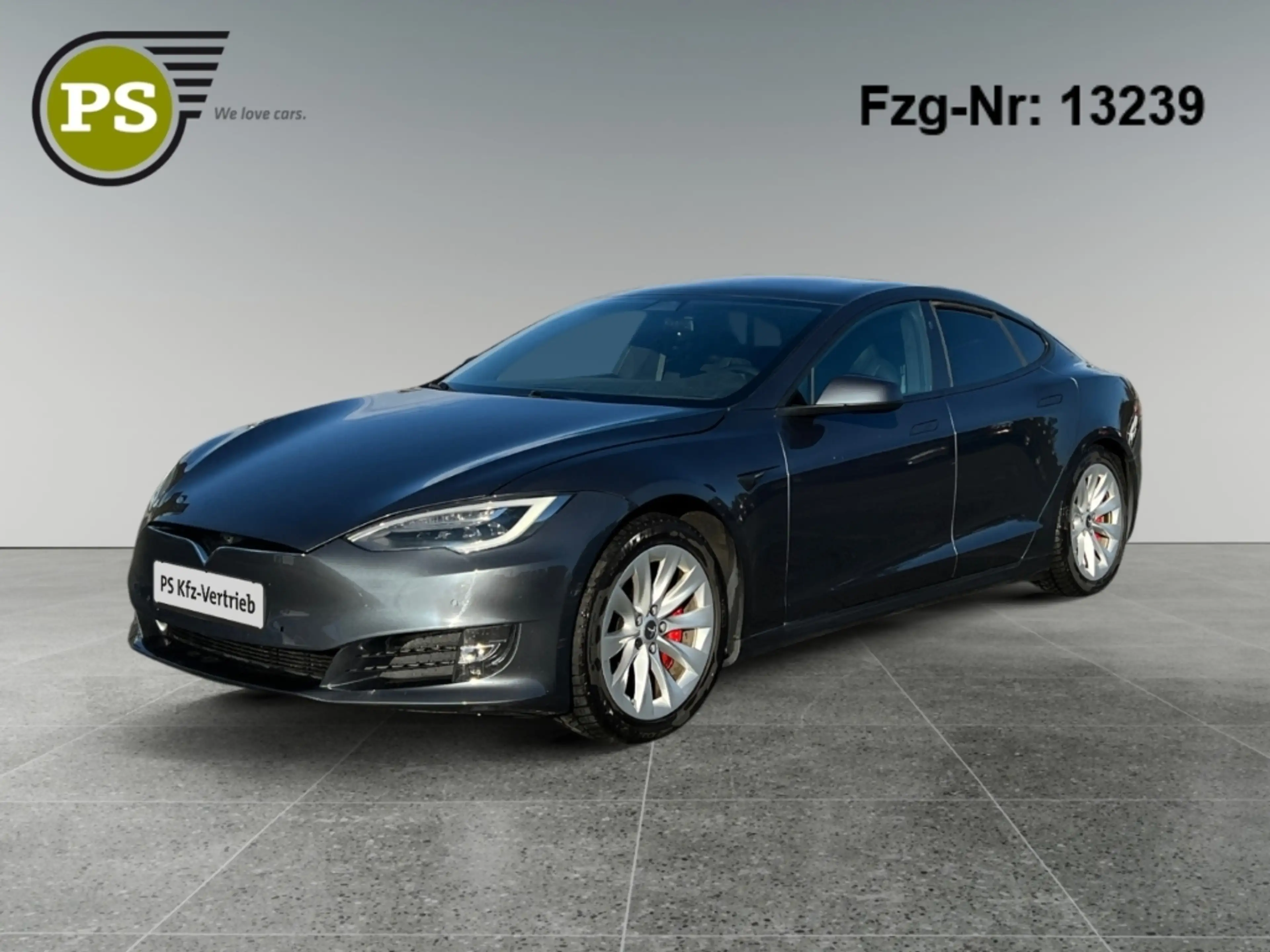 Tesla Model S Performance Luftfederung Panorama Navi LED Mehrzon