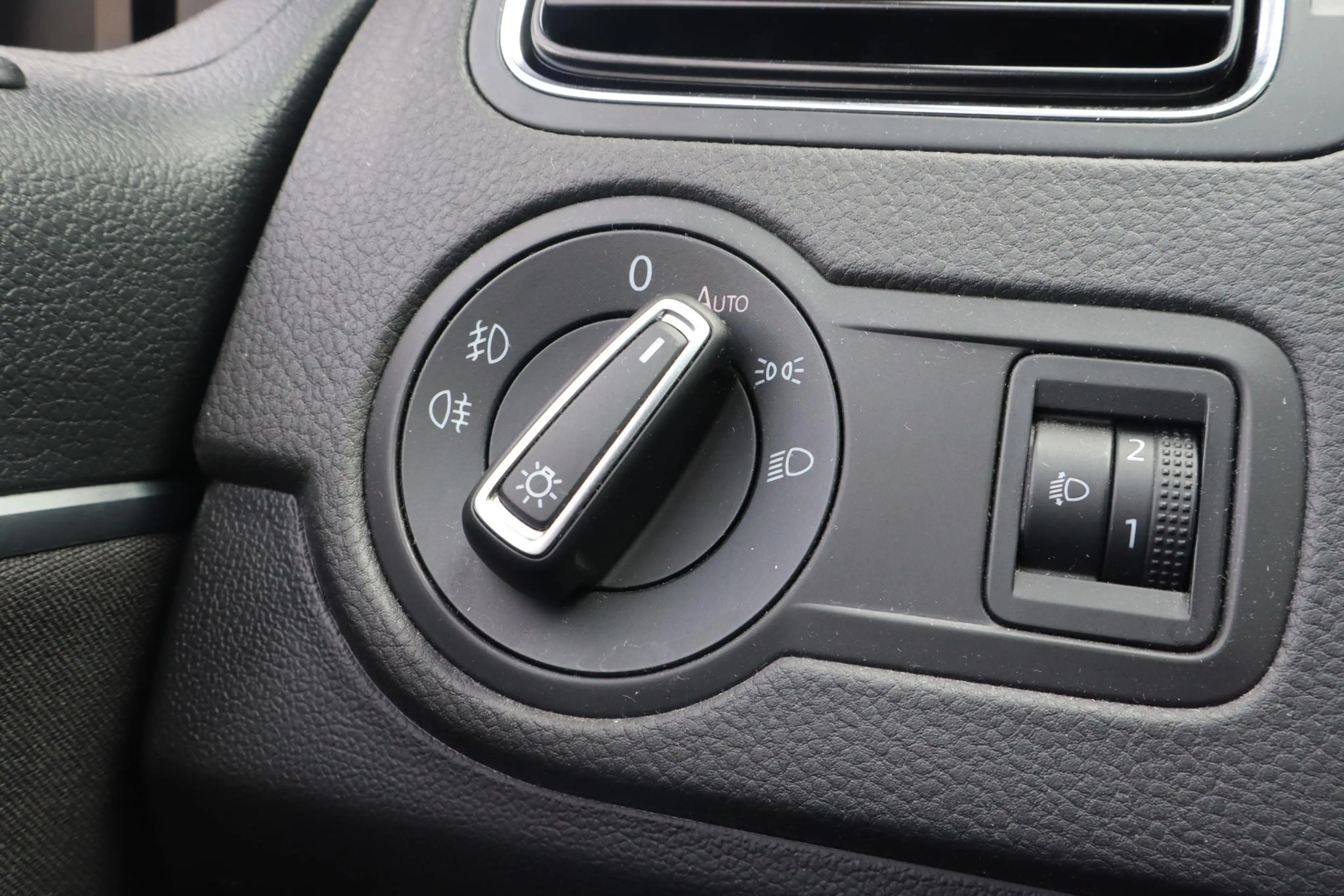 Volkswagen Polo 1.2 TSI Highline |  Cruise control | Climate contr — photo 7
