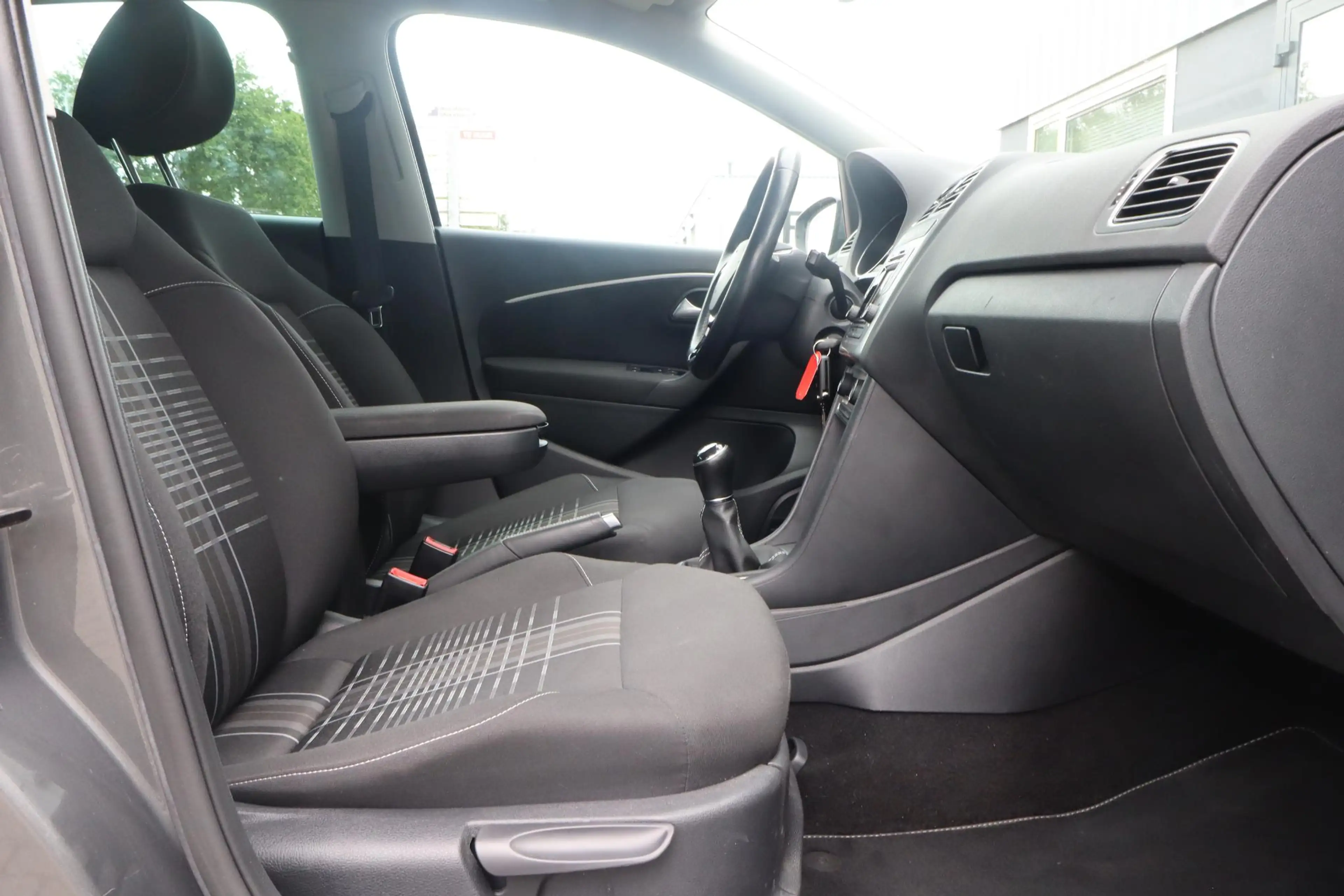 Volkswagen Polo 1.2 TSI Highline |  Cruise control | Climate contr — photo 11