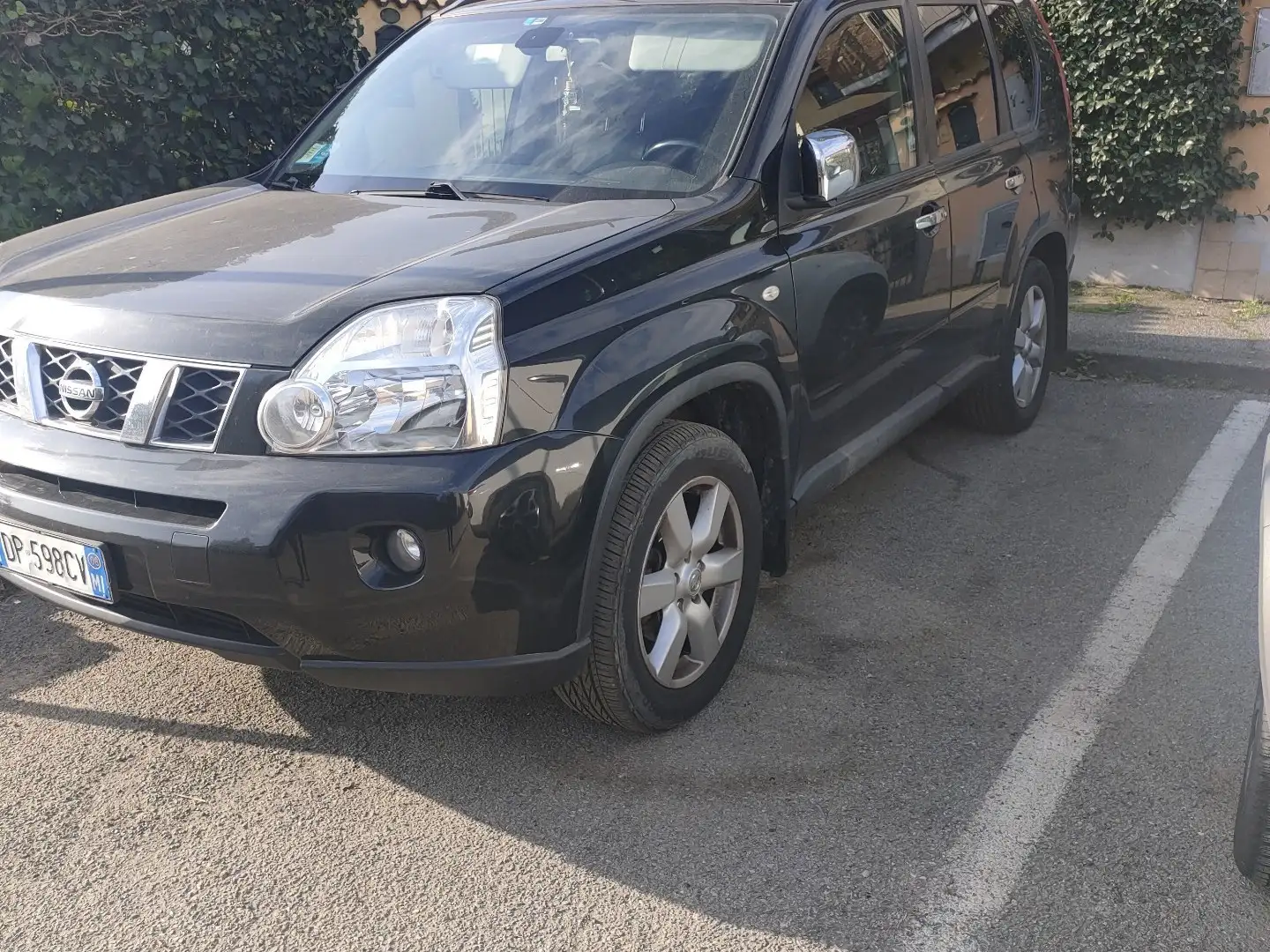 Nissan X-Trail 2.0 dci LE Nero - 1