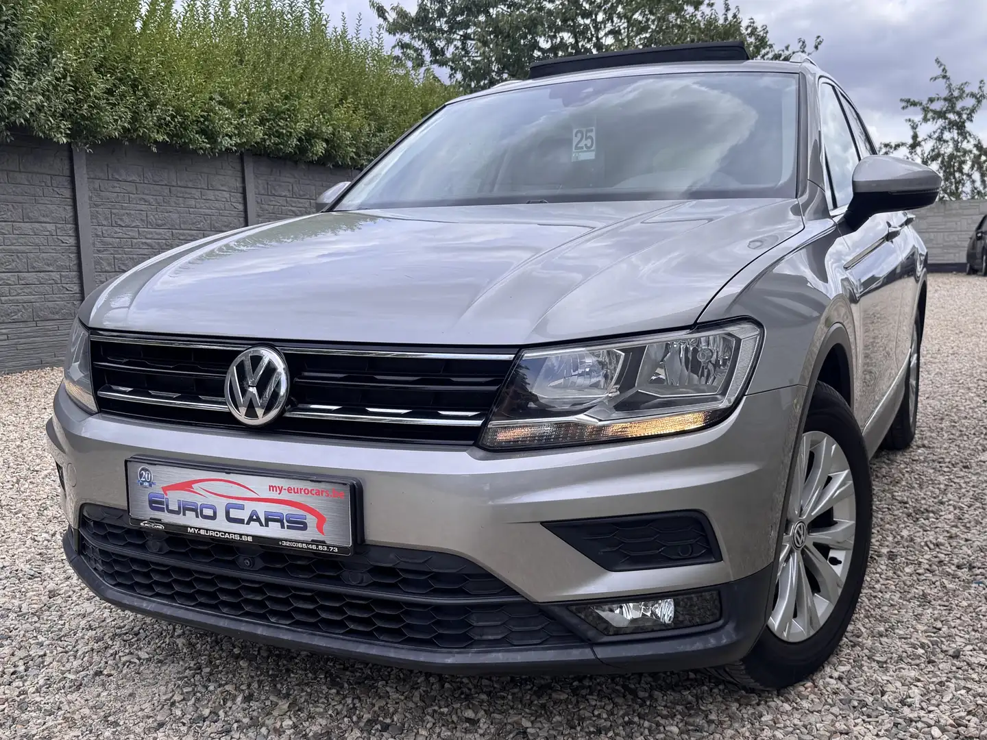 Volkswagen Tiguan 1.4 TSI HIGHLINE/CUIR/TOIT/GPS/CARPLAY/CAM 360 Grijs - 1