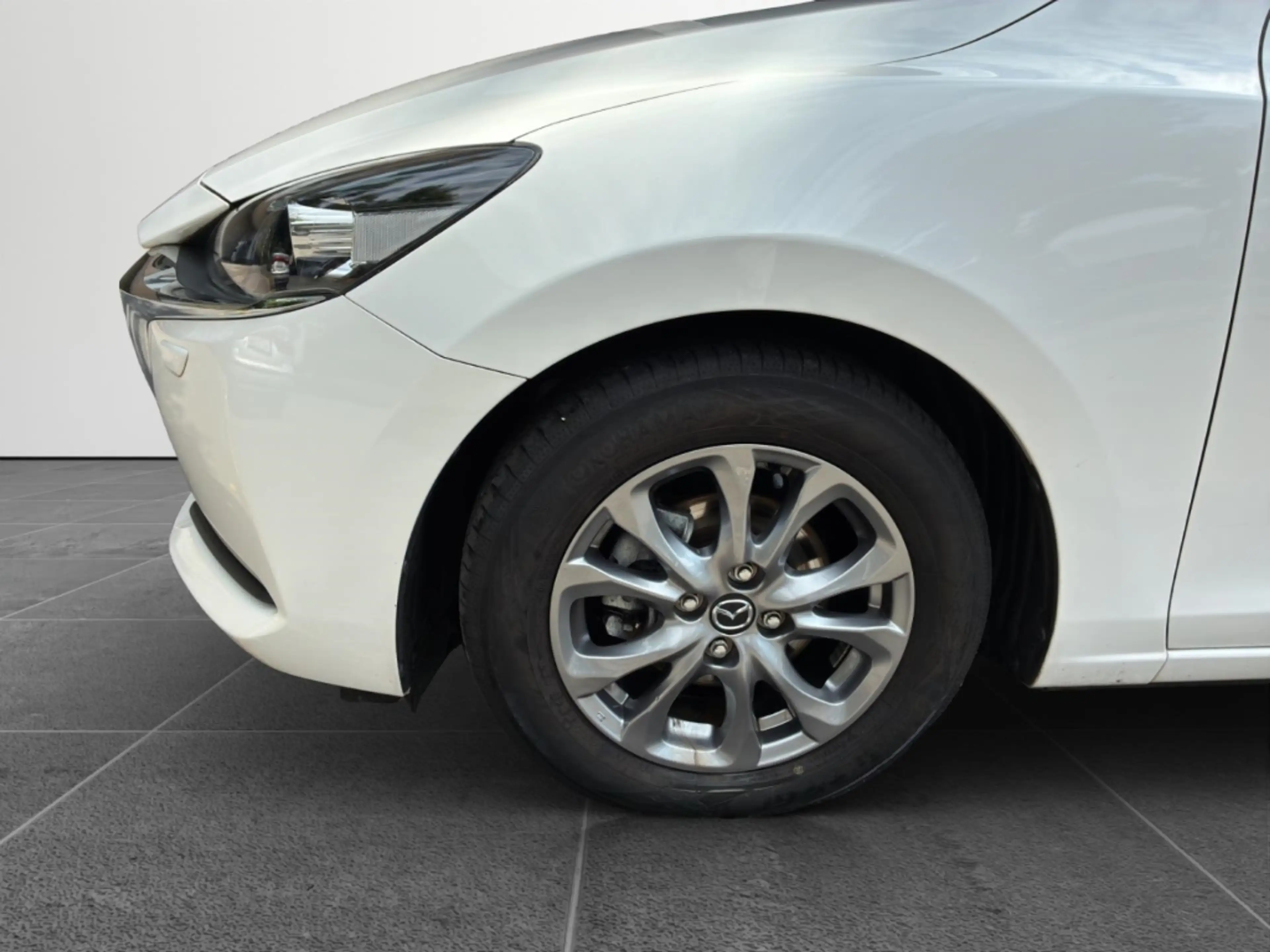 Mazda 2 Exclusive-Line SKYACTIV-G 90 AL-EXCLUSIVE TOU-P1 N — photo 14