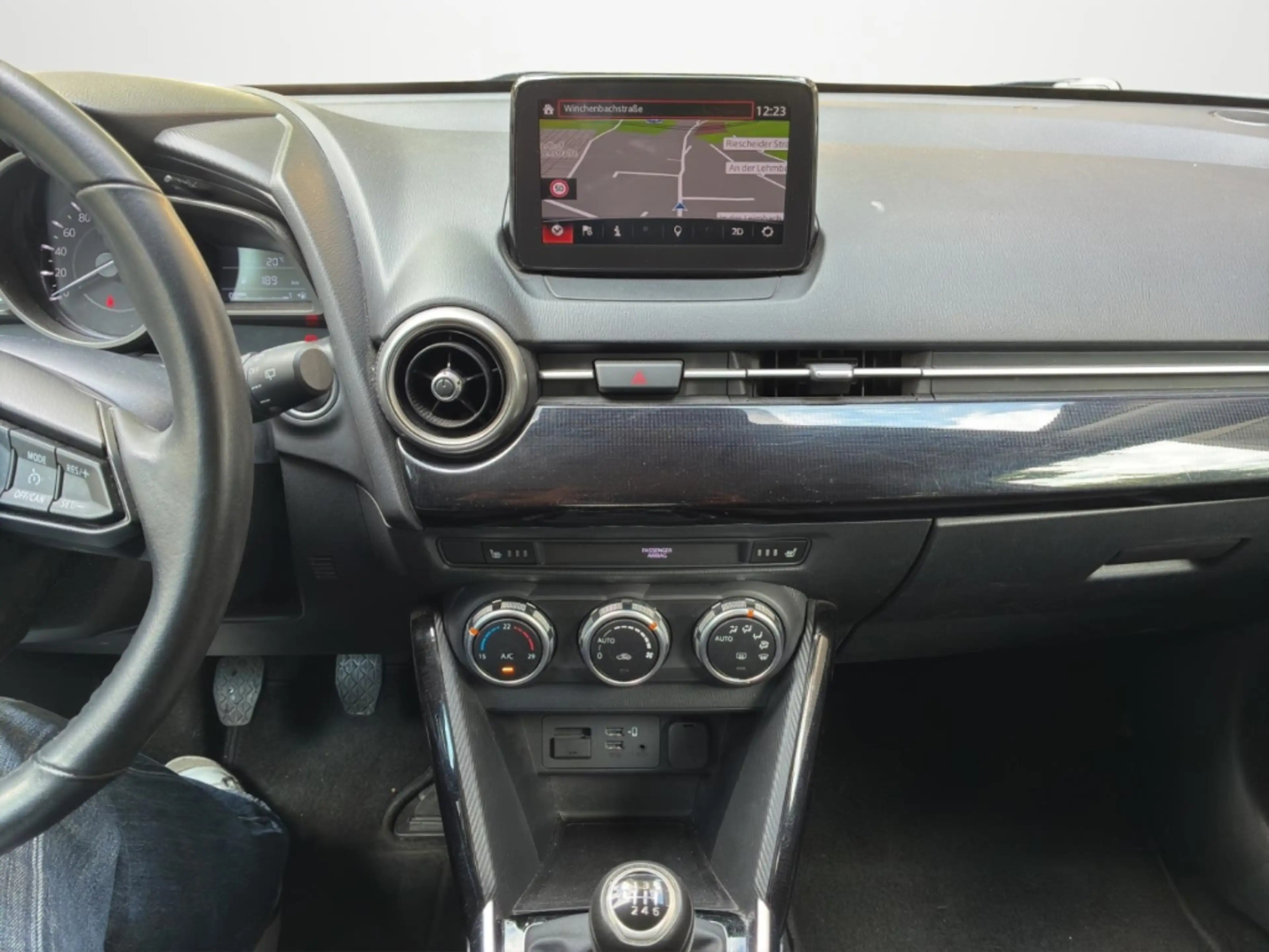 Mazda 2 Exclusive-Line SKYACTIV-G 90 AL-EXCLUSIVE TOU-P1 N — photo 12