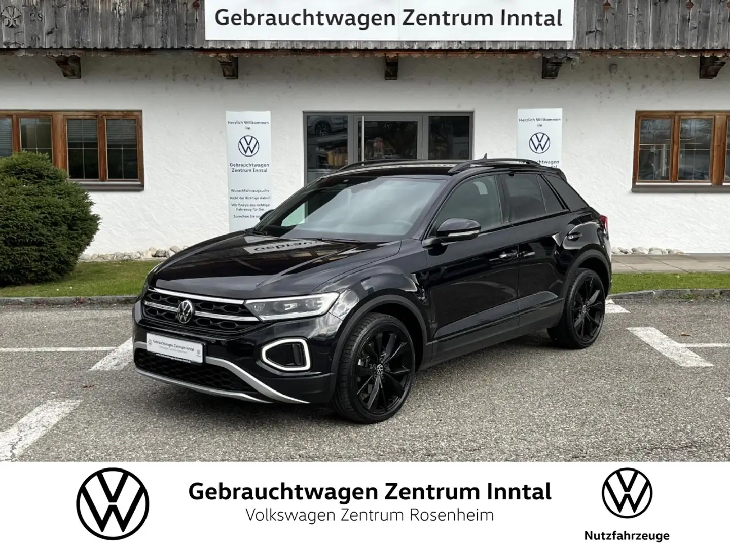 Volkswagen T-Roc 1,5 TSI Style DSG (AHK+Navi+Black Style) Klima Noir - 1