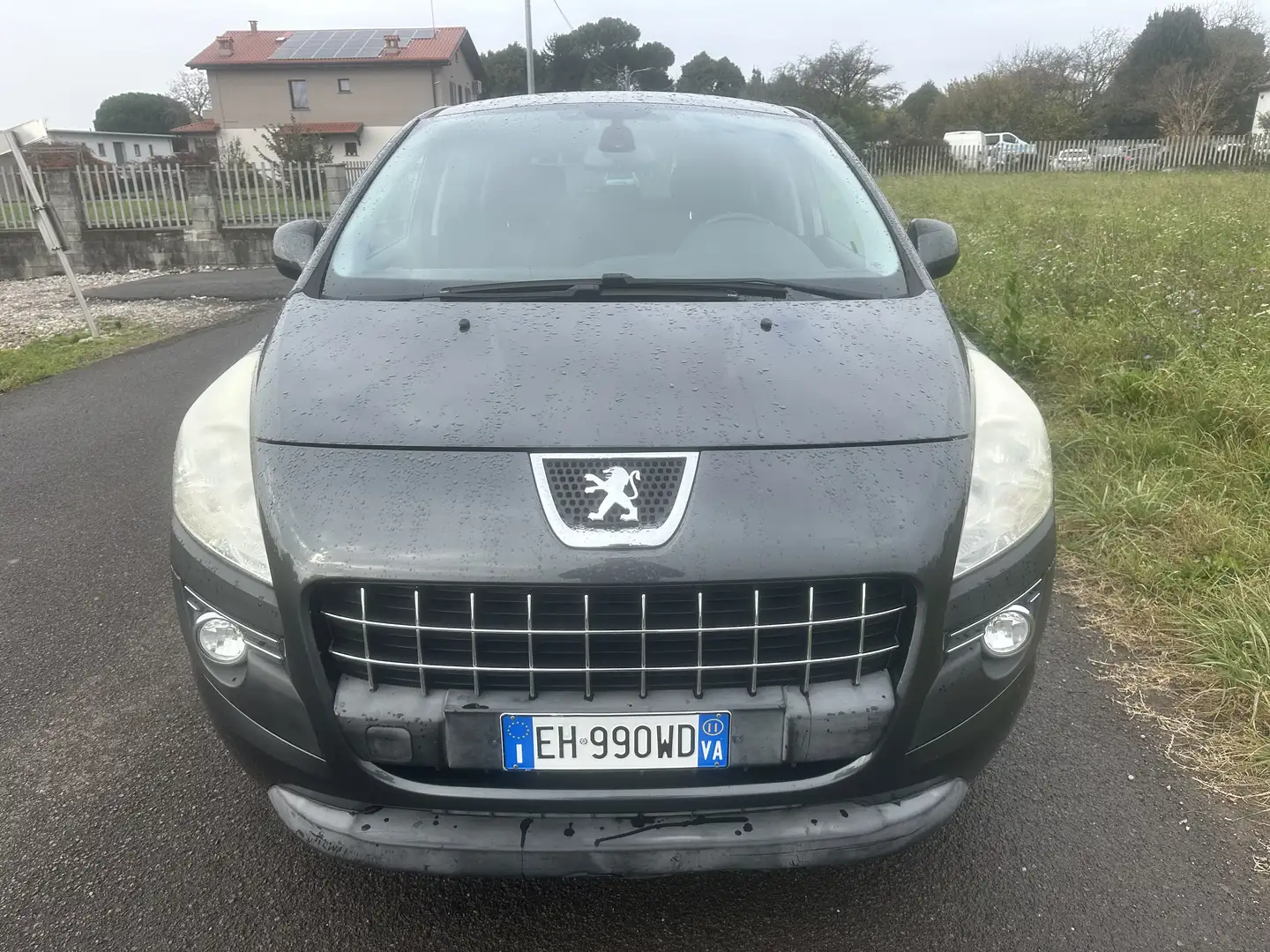 Peugeot 3008 2.0 hdi 16v Business 163cv auto Grigio - 2