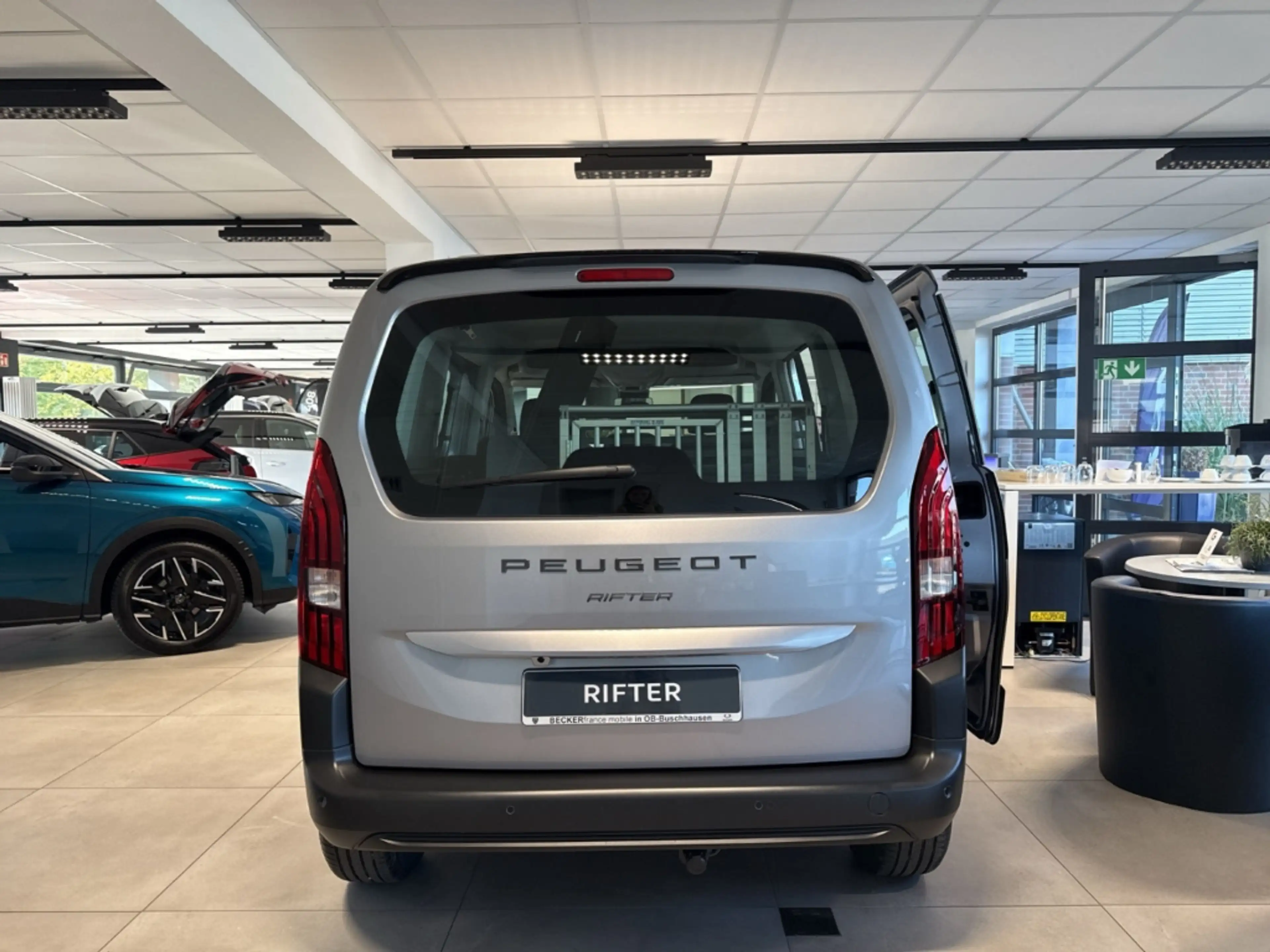 Peugeot Rifter Allure L1 WinterP*Techno-P.*RFK*EPH*Klima*Nebel*L- — photo 4