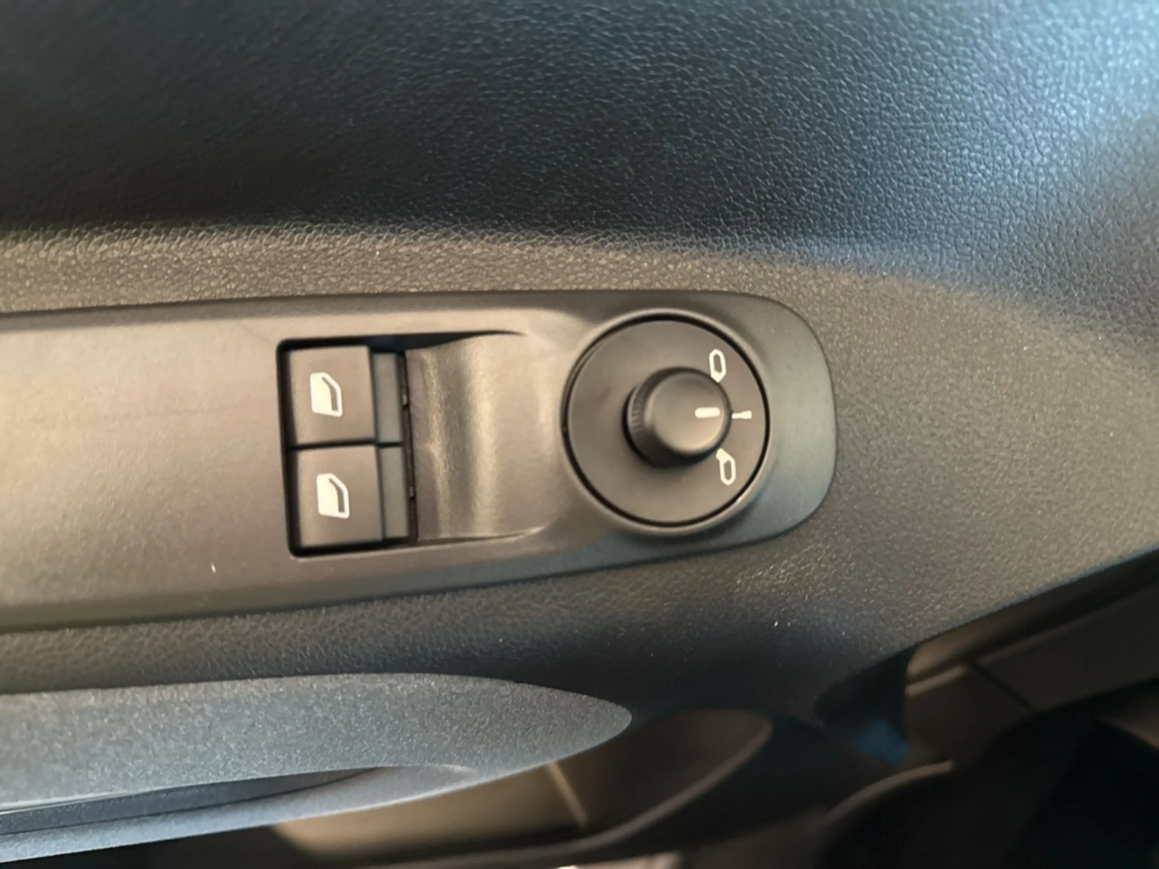 Peugeot Rifter Allure L1 WinterP*Techno-P.*RFK*EPH*Klima*Nebel*L- — photo 13