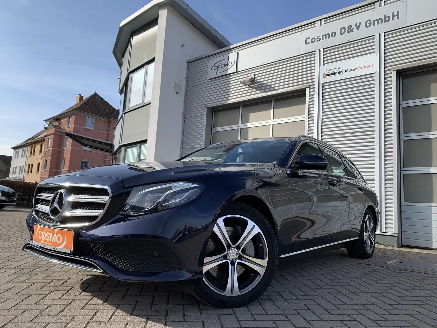 Mercedes-Benz E 350 E350 d T-Modell Avantg. AHK+RFK+NAV+MBEAM+MEMORY Azul - 1
