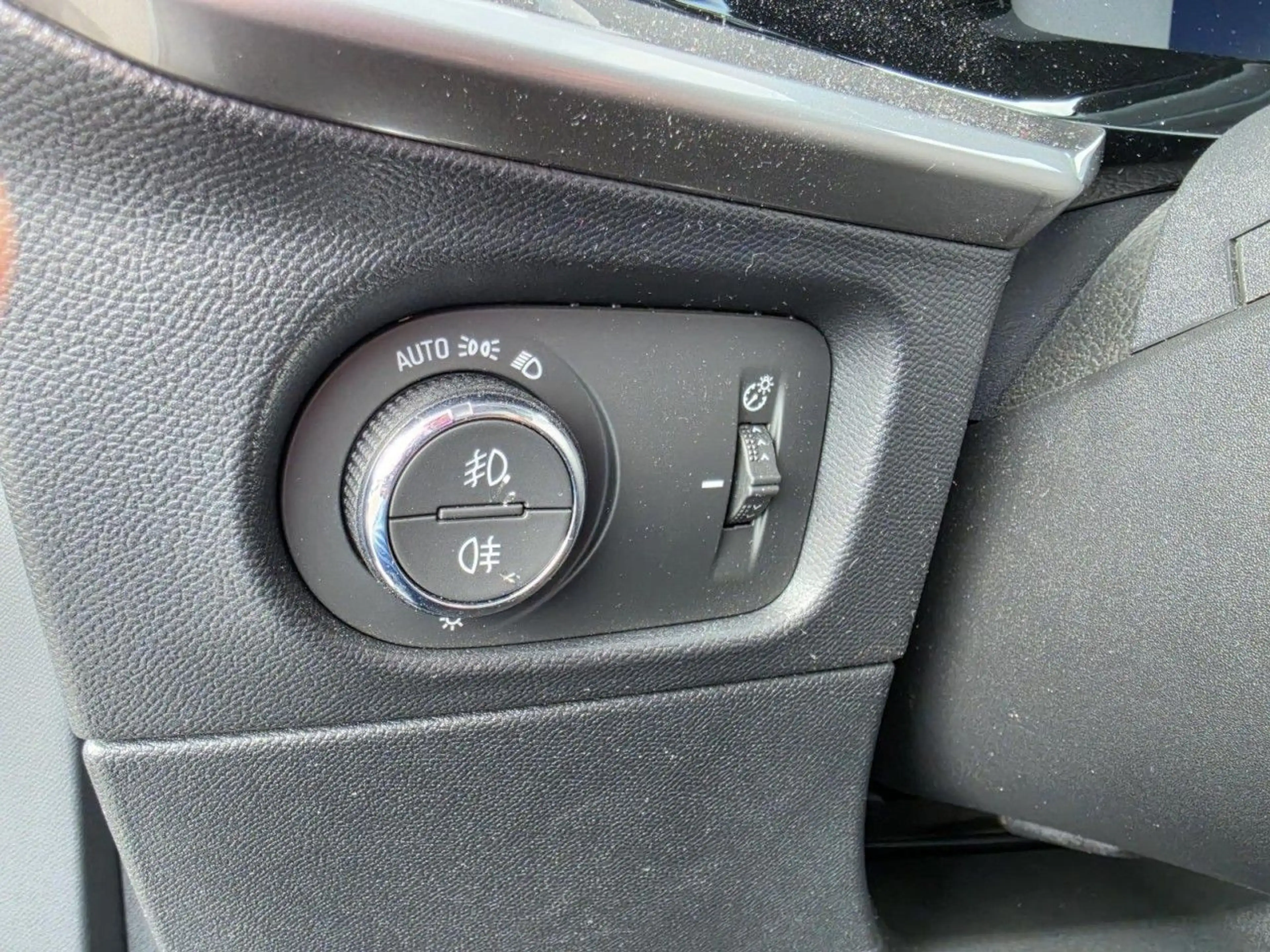 Opel Mokka Elegance 1,2 NAV+MATRIX+ACC+SHZ+PDC+RFK — photo 12