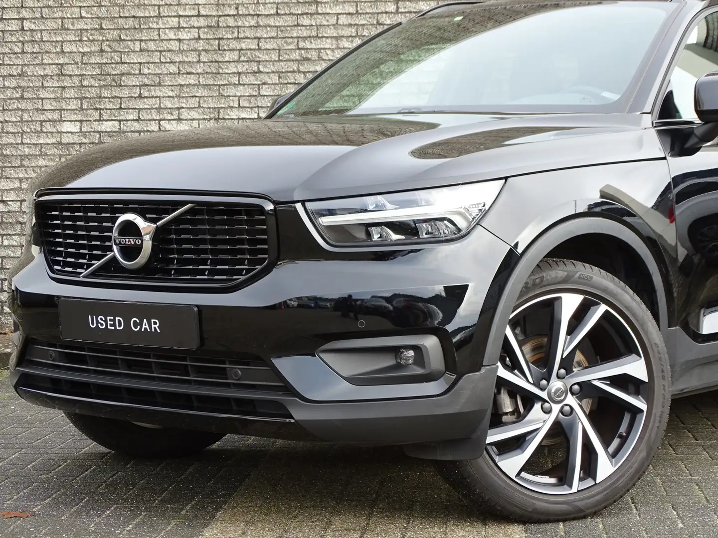 Volvo XC40 1.5 T3 R-Design | Trekhaak | Panoramadak | Harman Noir - 2
