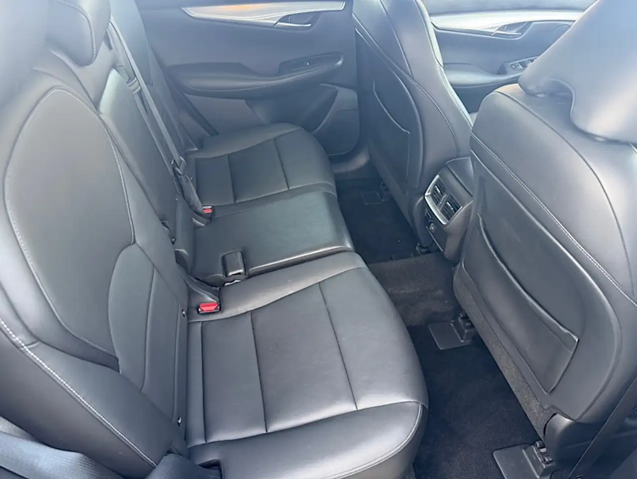 Infiniti QX50 снимка Infiniti QX50