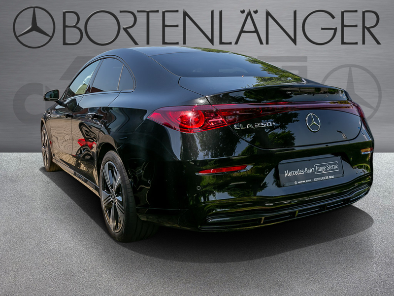 Mercedes-Benz CLA 250 + EQ PREMIUM Night Black Multibeam LED — photo 2