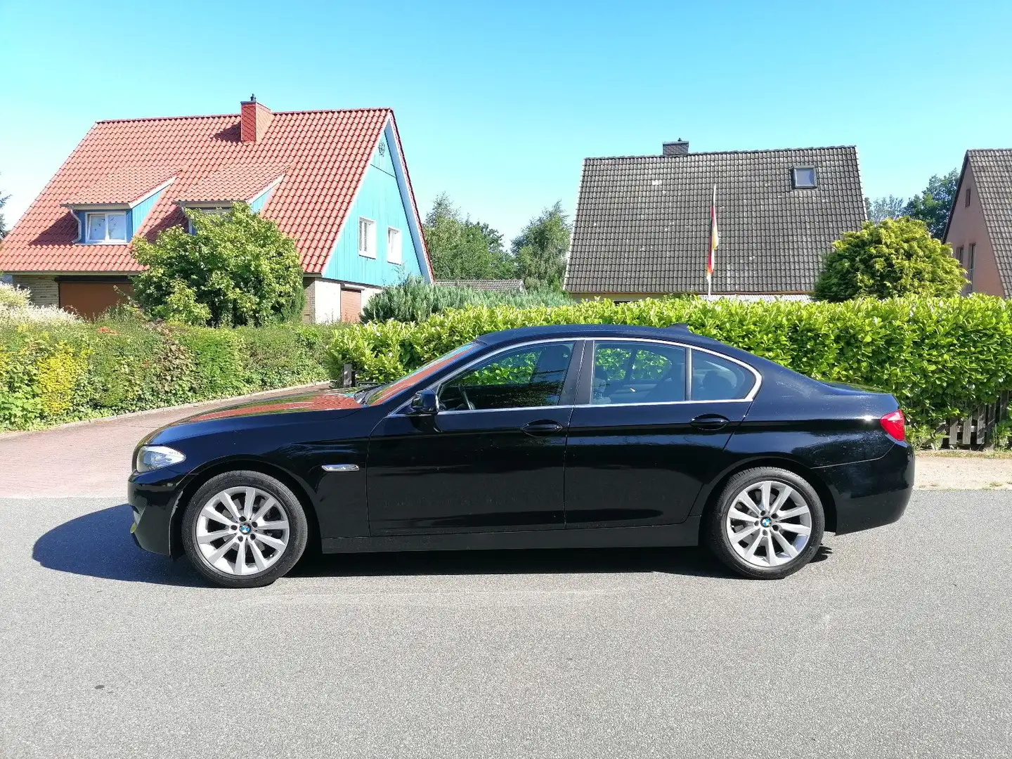 BMW 523 i 3.0 Xen*Sitzhz*Lenkradhz*lückenl Scheckheft Negru - 2