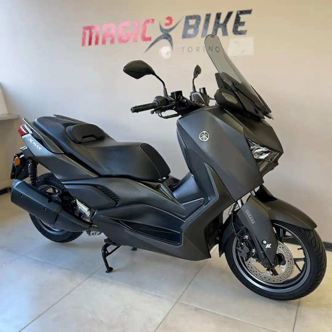 Yamaha X-Max 300 - 1