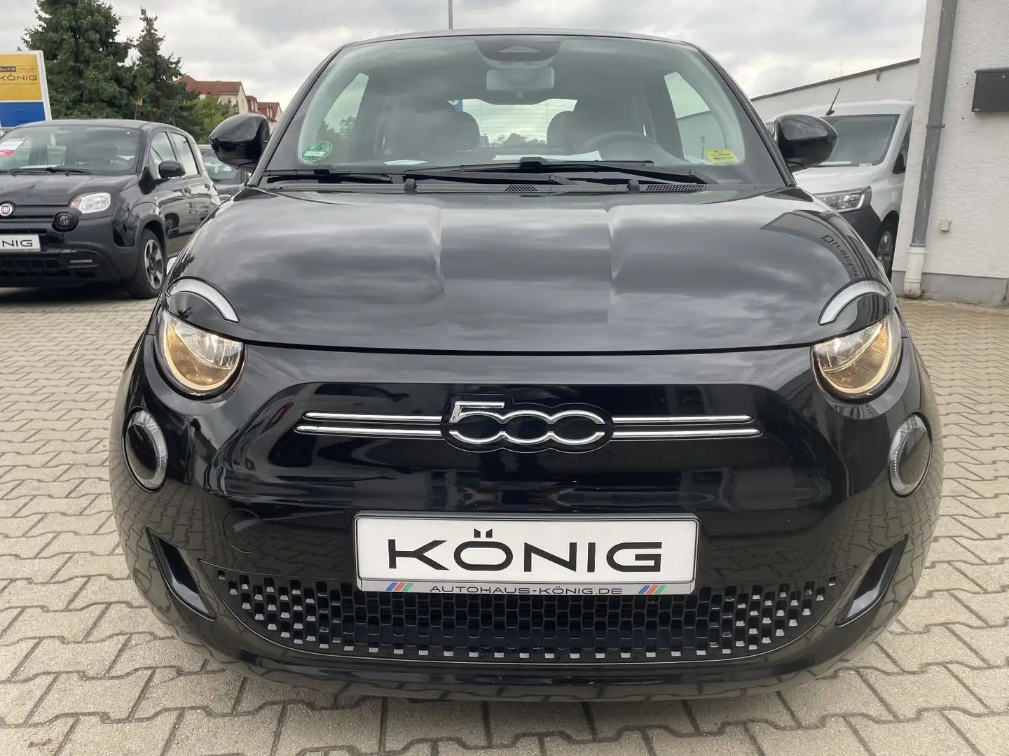 Fiat 500e MY22 Icon 320 Reichweite Elektro Automatik Schwarz - 2