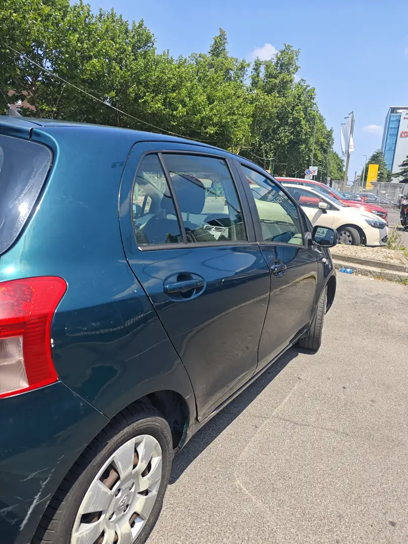 Toyota Yaris 5p 1.0 Sol - 2