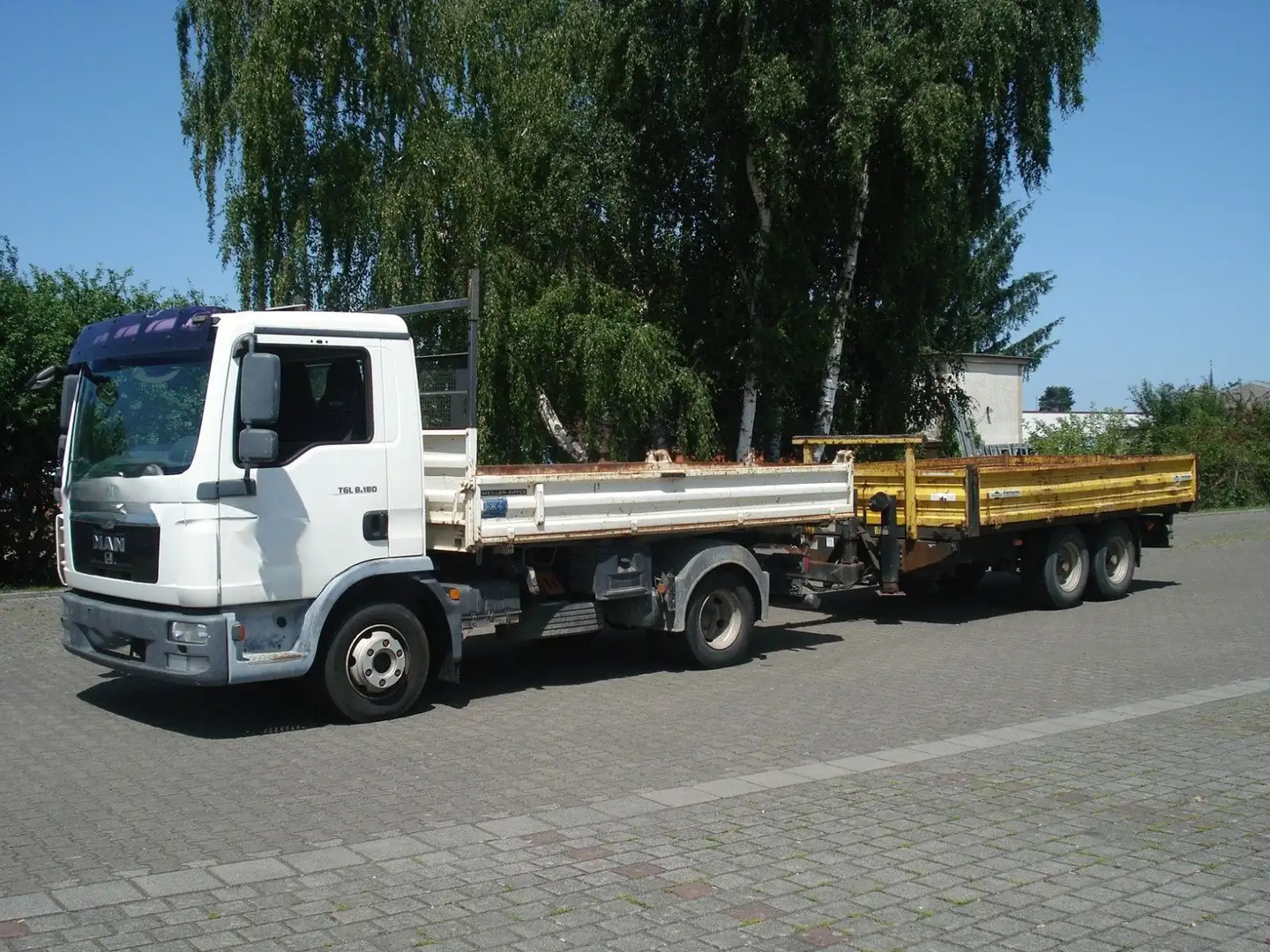 MAN TGL 8.180  3ST-KIPPER! 67.000KM! TÜV-NEU! 1-HD! Weiß - 2