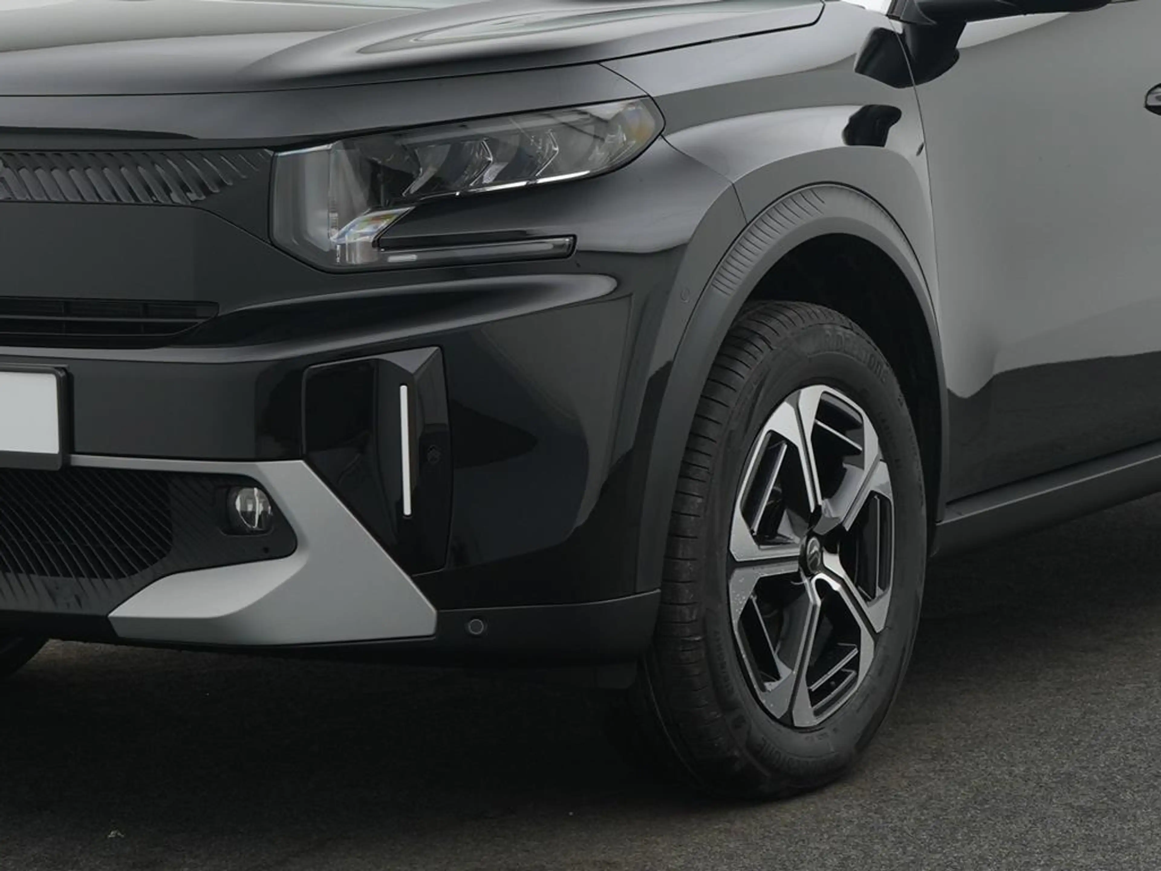 Citroen C3 Aircross HYBRID 145 Doppelkupplung 6-Gang MAX — photo 11