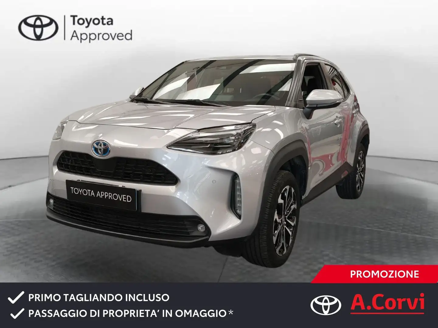 Toyota Yaris Cross 1.5 Hybrid 5p. E-CVT Trend Argento - 1