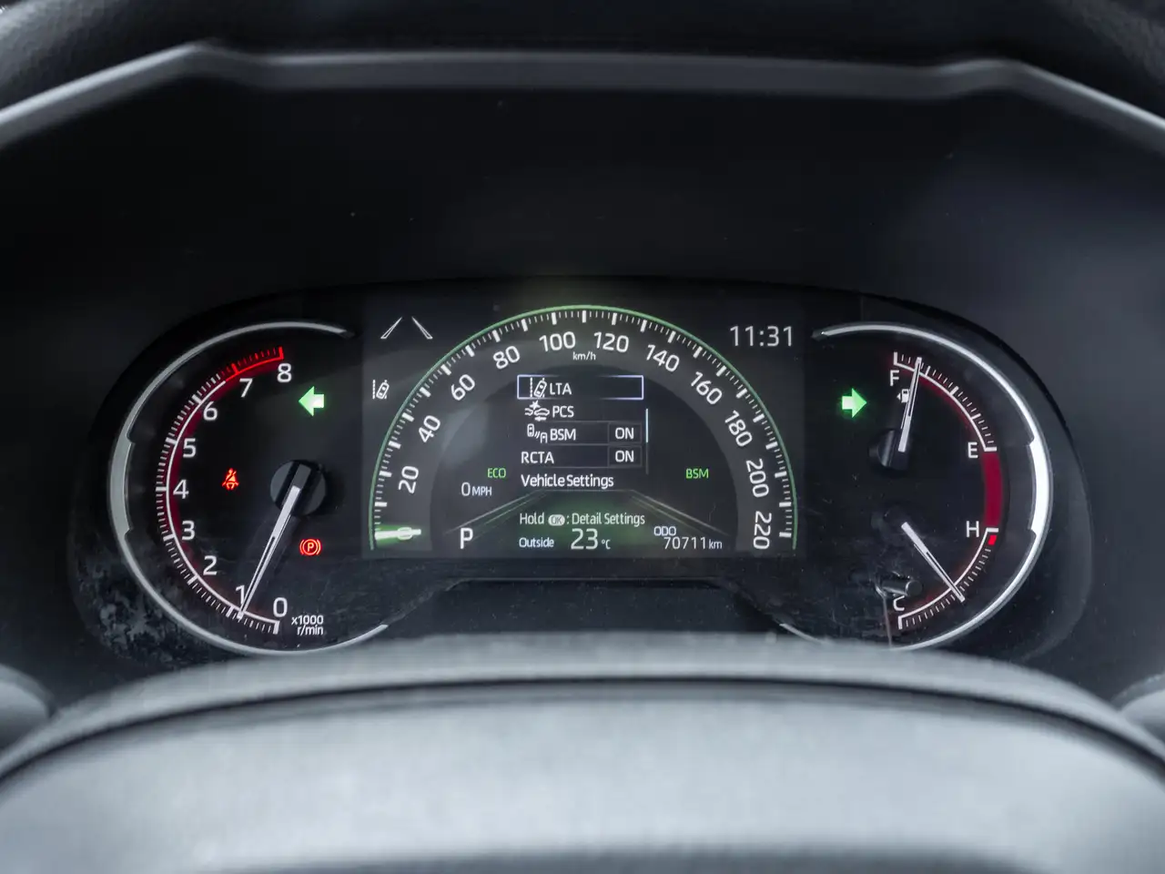 Toyota RAV 4 снимка Toyota RAV 4