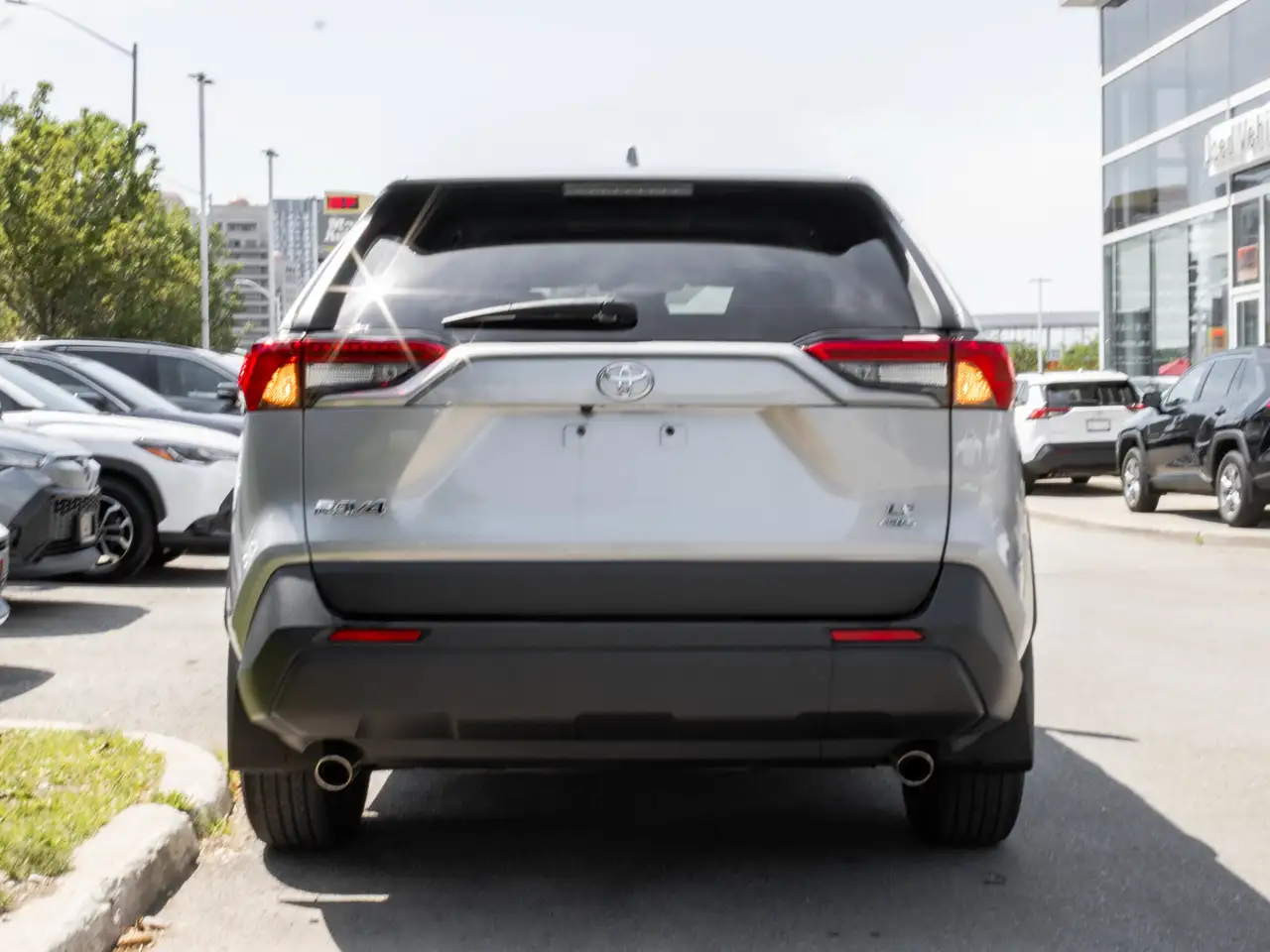 Toyota RAV 4 снимка Toyota RAV 4
