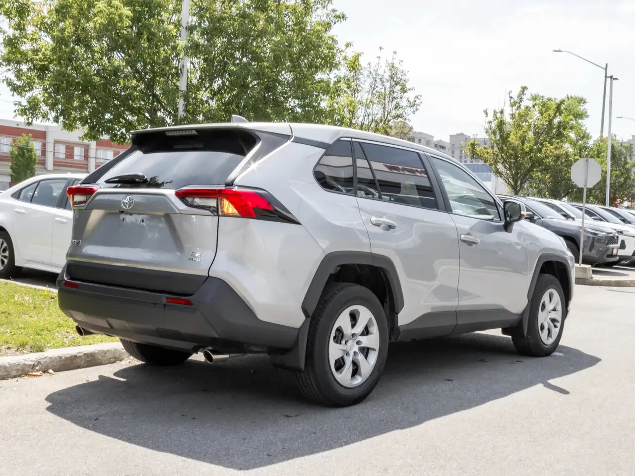 Toyota RAV 4 снимка Toyota RAV 4