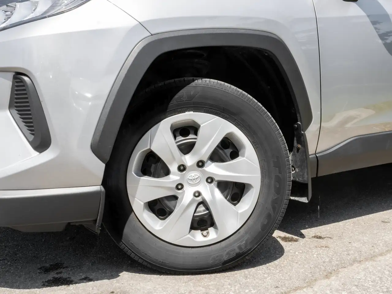 Toyota RAV 4 снимка Toyota RAV 4