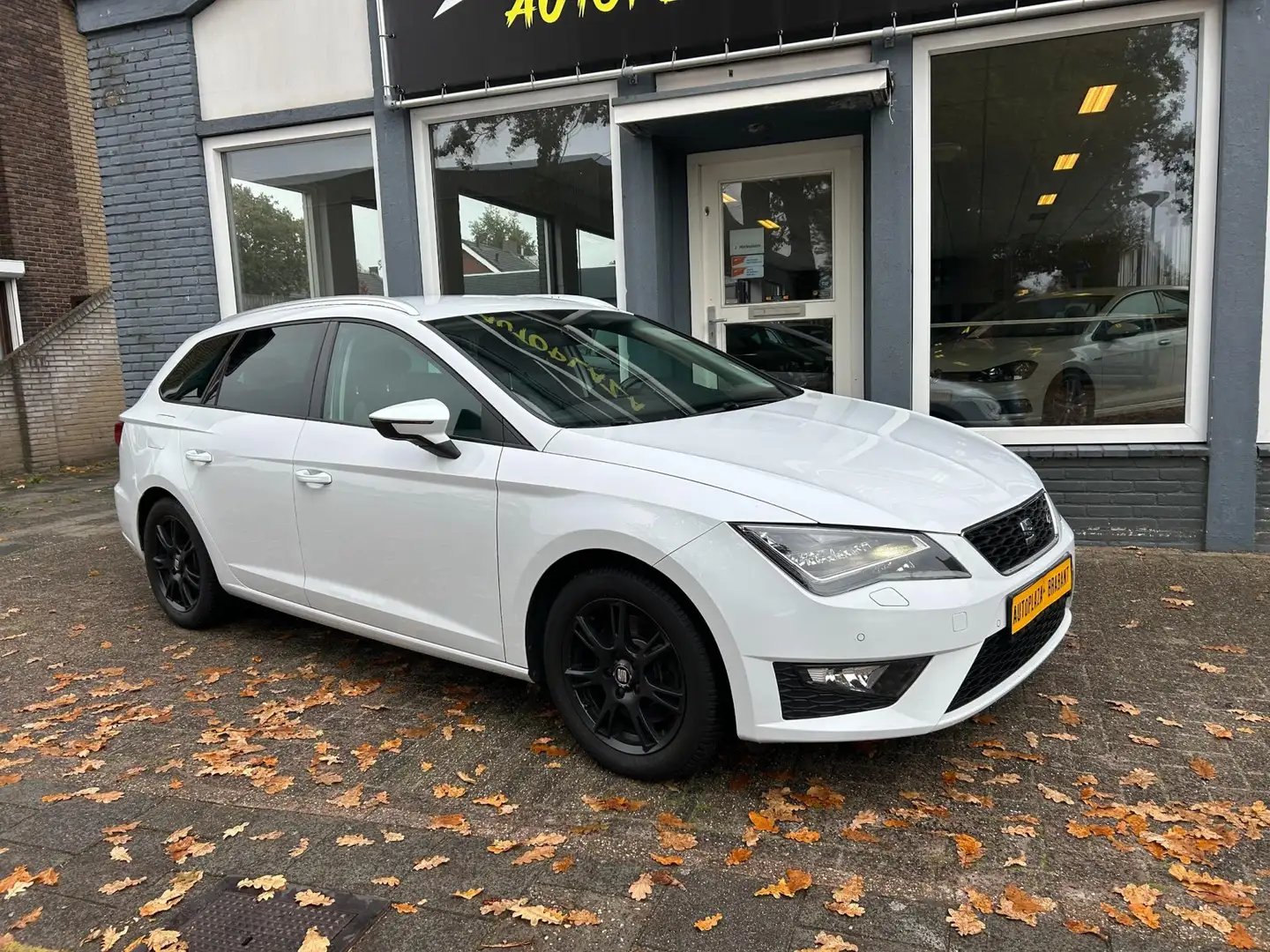 SEAT Leon ST 1.8 TSI FR / NAVI / ACHTERUITRIJ CAMERA / CRUIS Blanc - 1