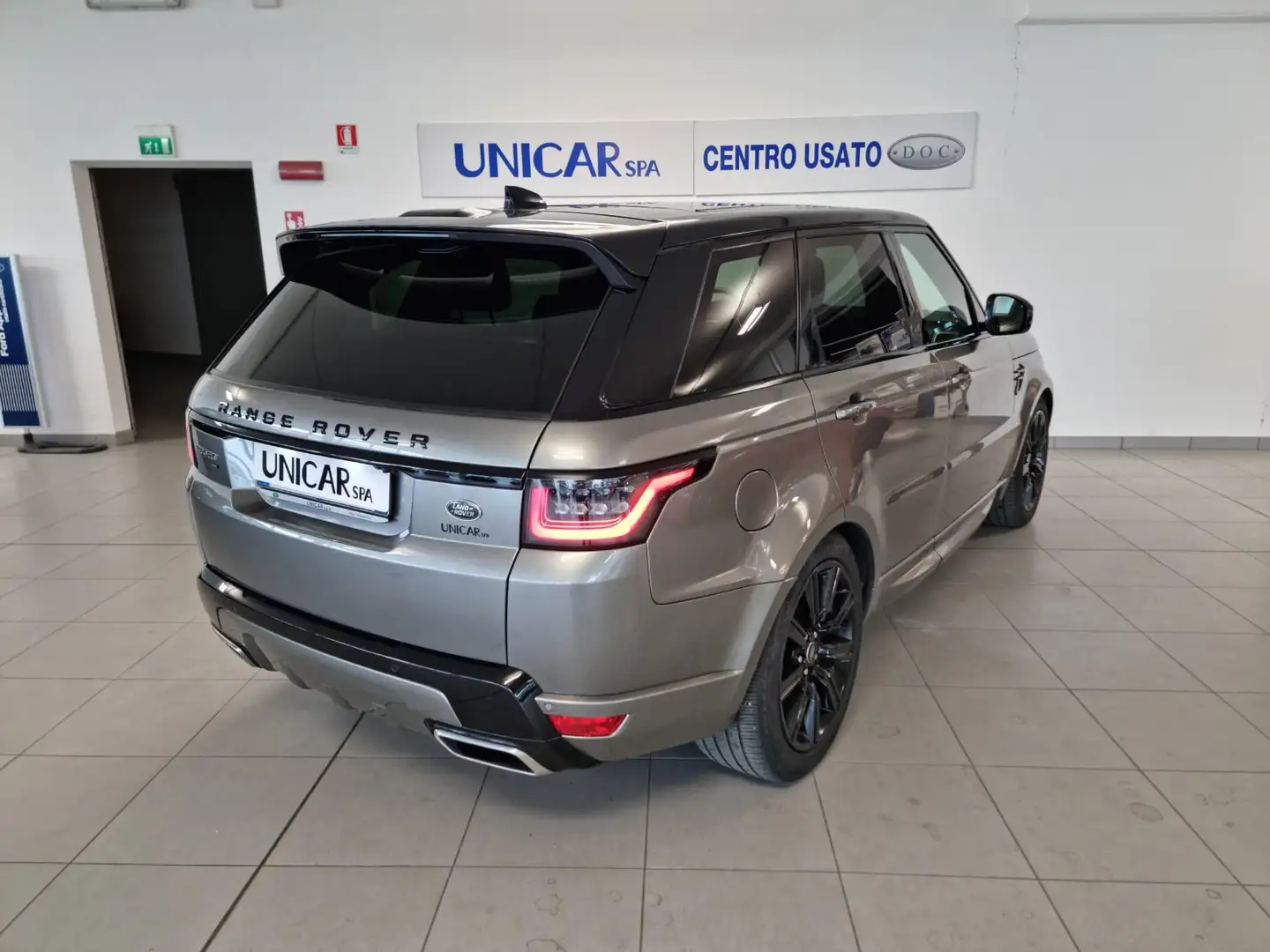 Land Rover Range Rover Sport Range Rover Sport 3.0d i6 mhev HSE Dynamic 249cv Gris - 2