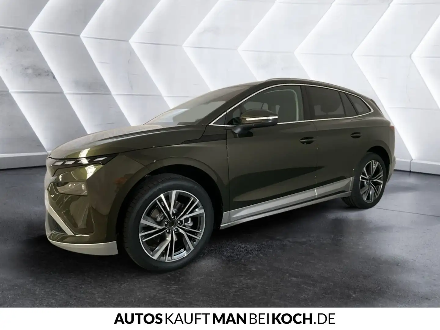 Skoda Enyaq 60 PANO NAVI MATRIX AHZV PAKET PLUS 20"LM Grün - 2