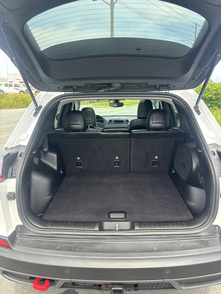 Jeep Cherokee fotografie Jeep Cherokee