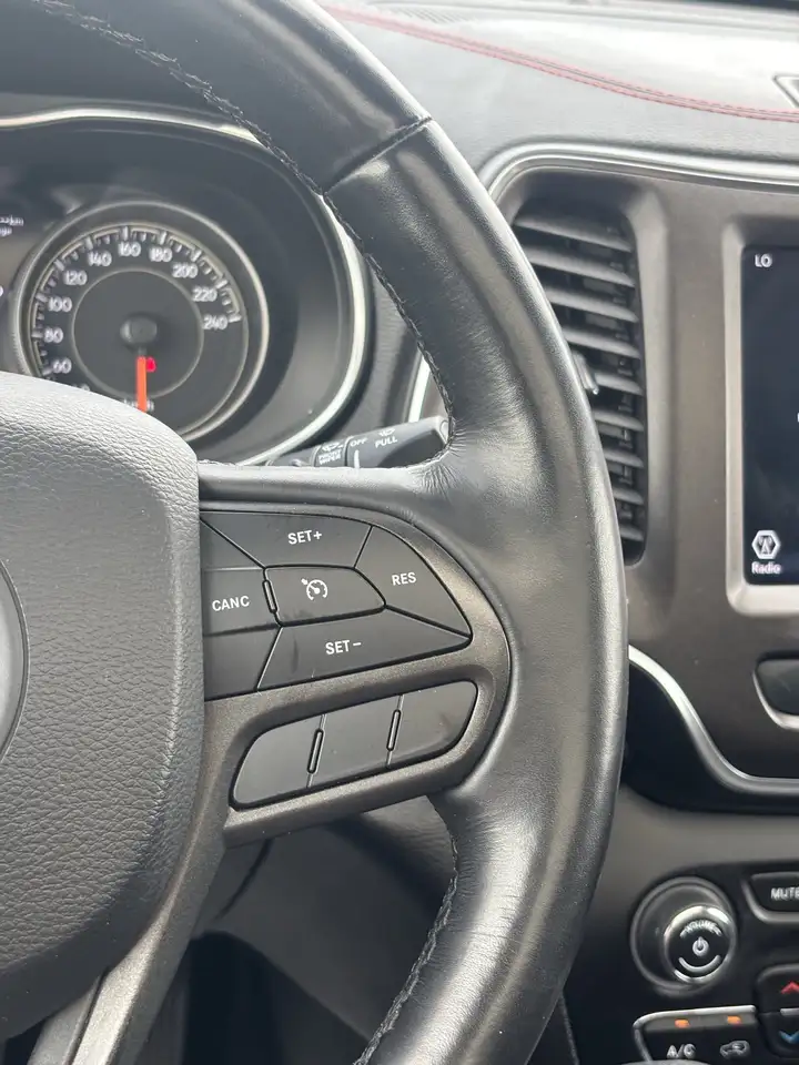 Jeep Cherokee fotografie Jeep Cherokee