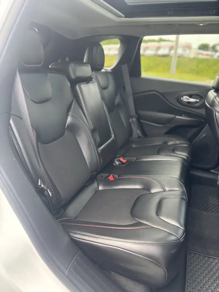 Jeep Cherokee fotografie Jeep Cherokee