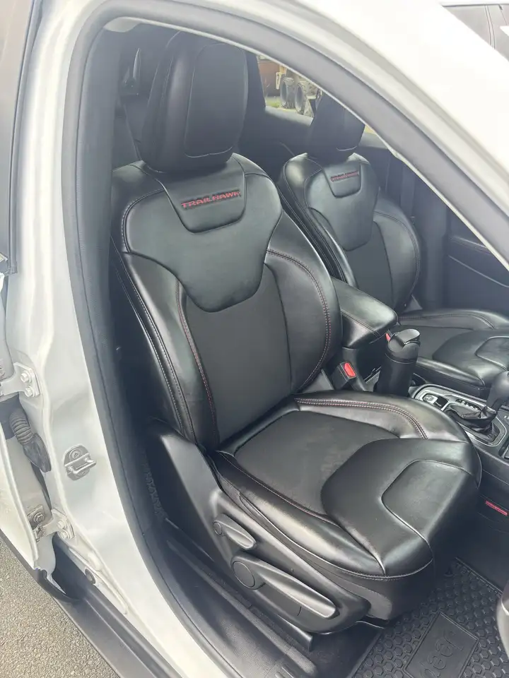 Jeep Cherokee fotografie Jeep Cherokee