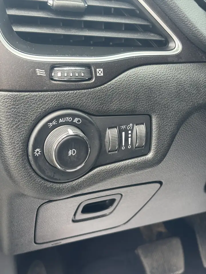 Jeep Cherokee fotografie Jeep Cherokee