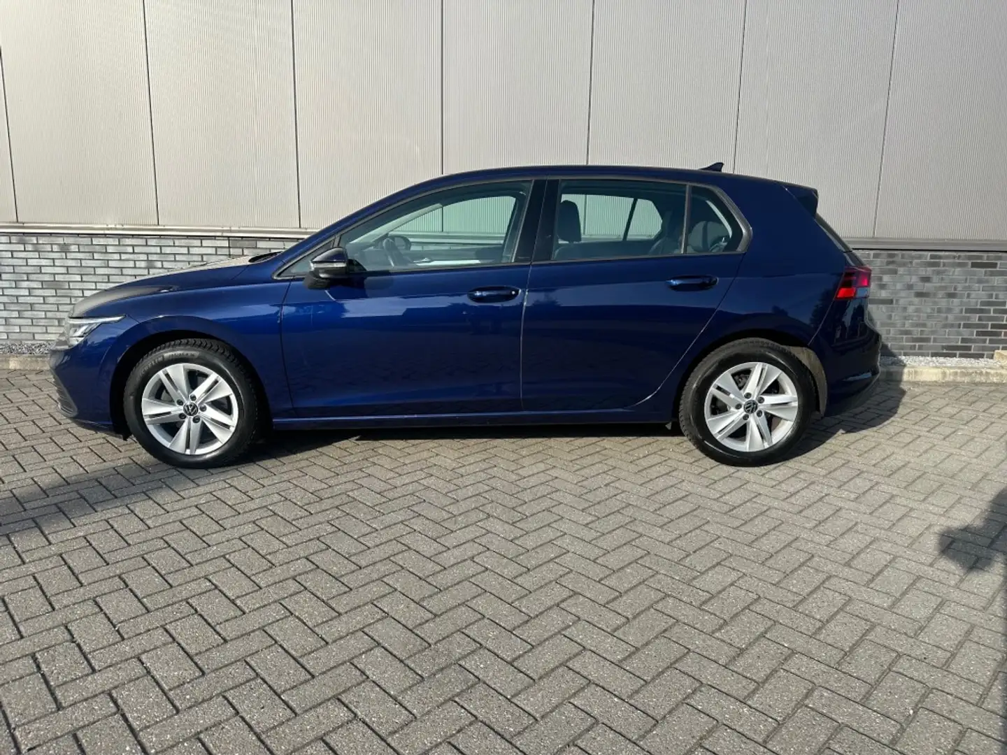 Volkswagen Golf LIFE Nieuw Type Virtueel dashboard Blauw - 2