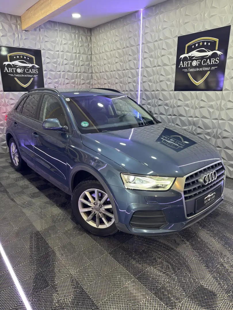 Audi Q3 2,0 TDI Blau - 1