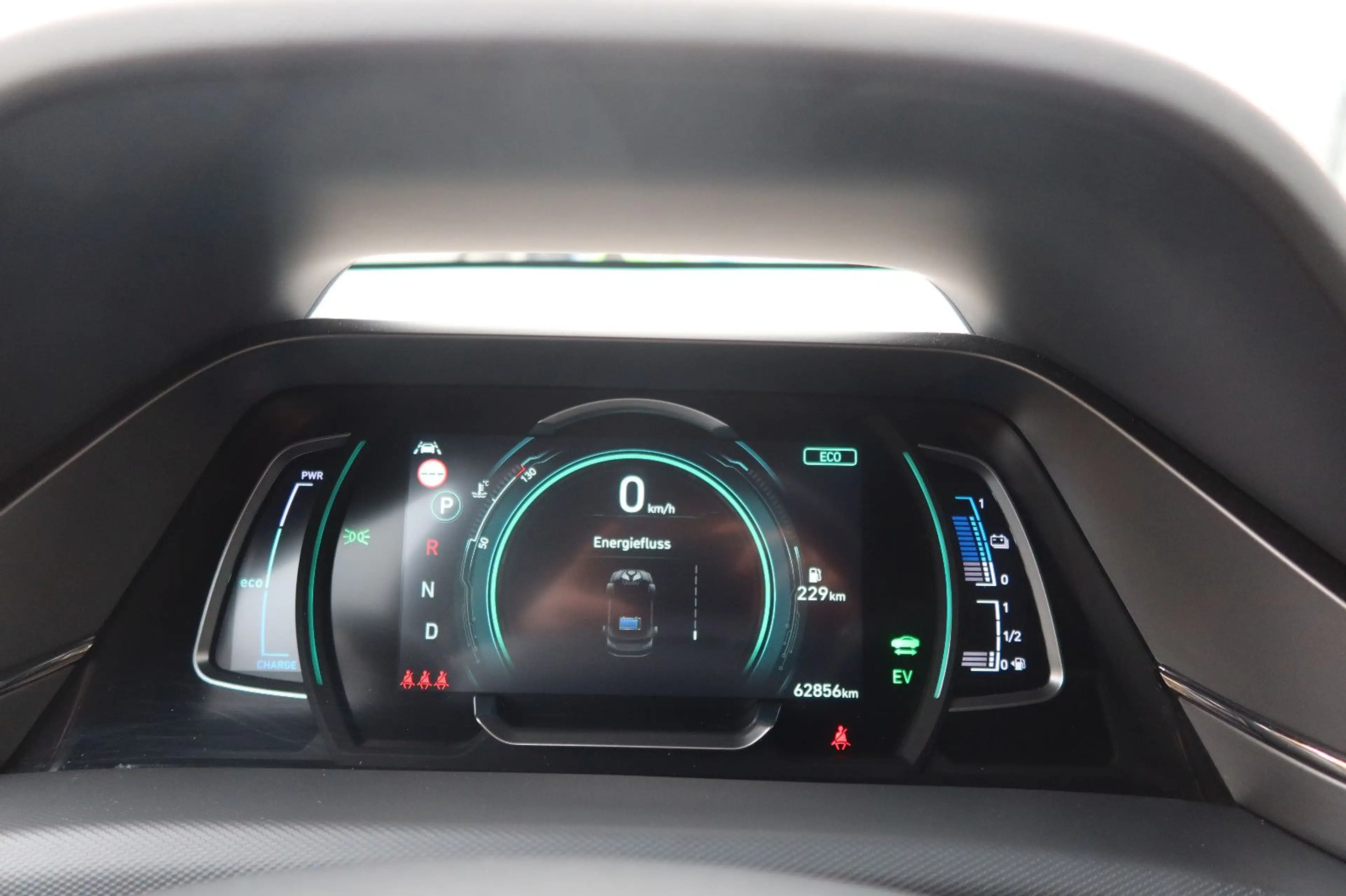Hyundai IONIQ Ioniq Prime Plug-In Hybrid — photo 13