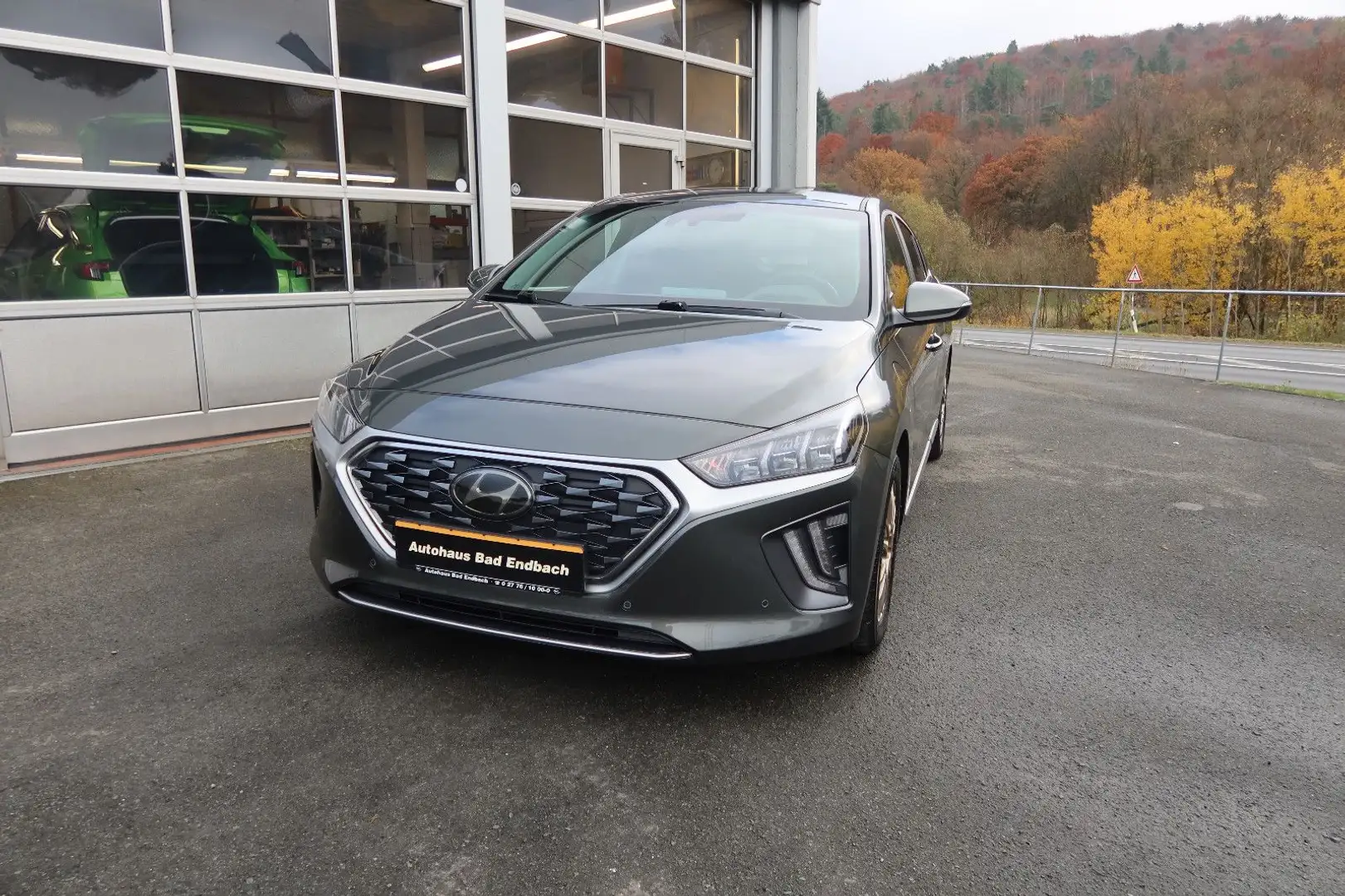 Hyundai IONIQ Ioniq Prime Plug-In Hybrid Grau - 2