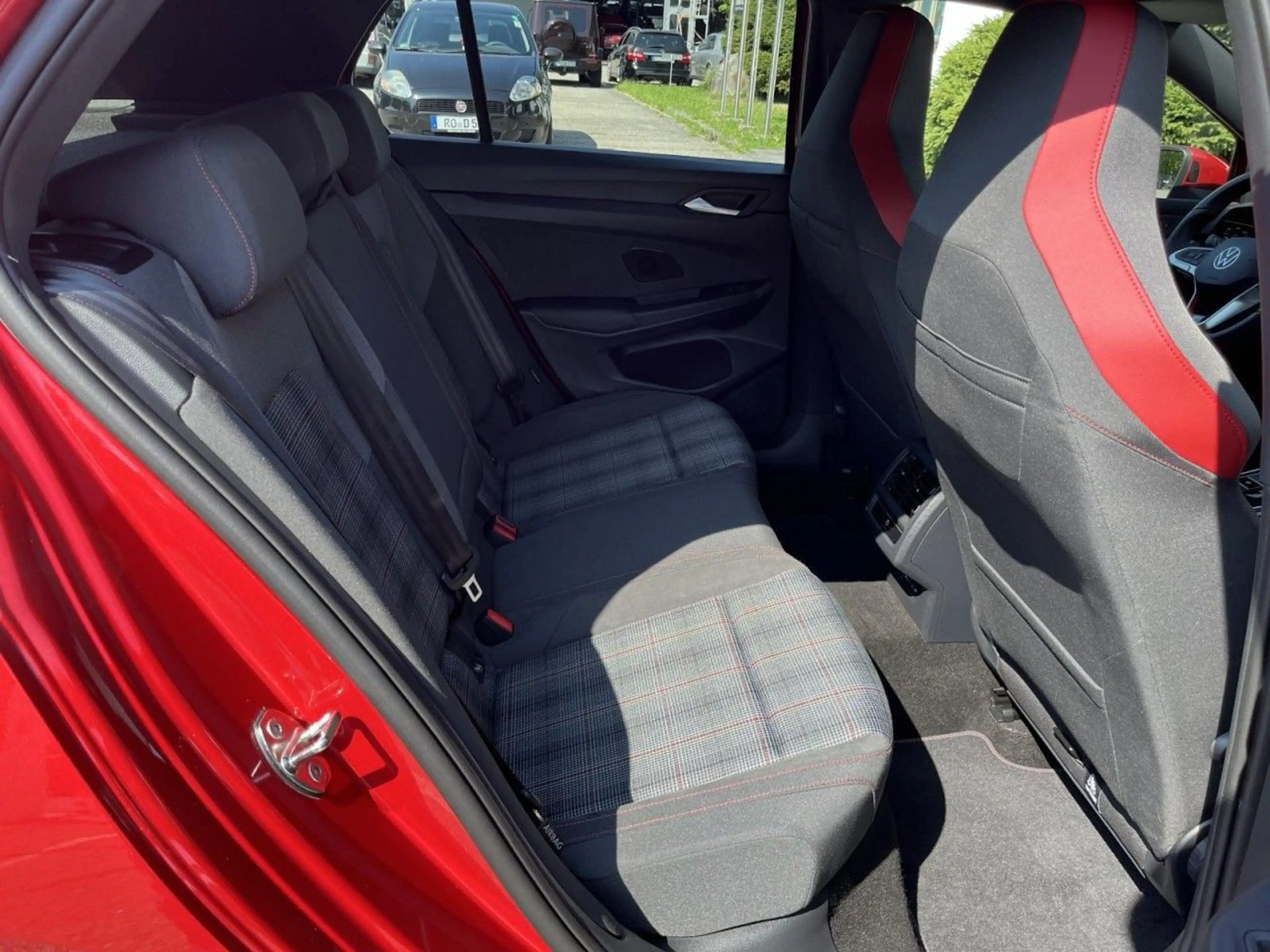 Volkswagen Golf GTI Golf VIII GTI 2,0 TSI DSG (IQ.LIGHT+AHK+HUD) — photo 11